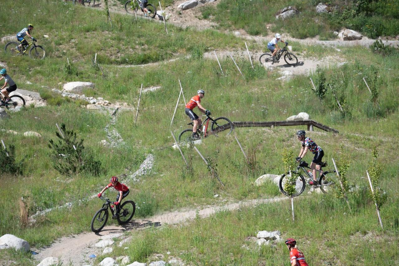 Catrina Hostel Disentis Εξωτερικό φωτογραφία